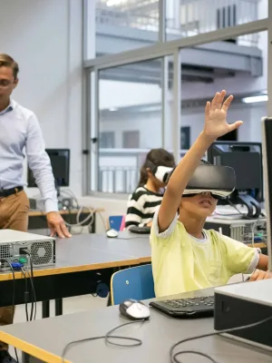 Integrating AI in the Classroom: Expert Strategies for US Educators